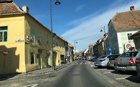 Folkloric Loft - Sibiul vechi